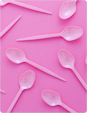 Plastic spoon